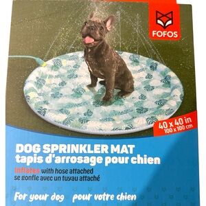 Dog Sprinkler Mat - Blue and White